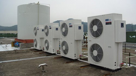 美國(guó)博浪空氣能熱泵節(jié)能奇跡：中國(guó)***大的室外造浪泳池加熱恒溫工程